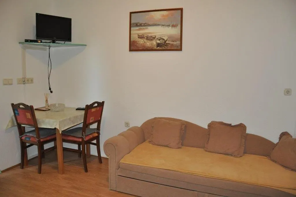 House Lopar Apartment 0*,  Croatia